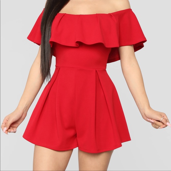 Red off shoulder romper - Picture 2 of 5